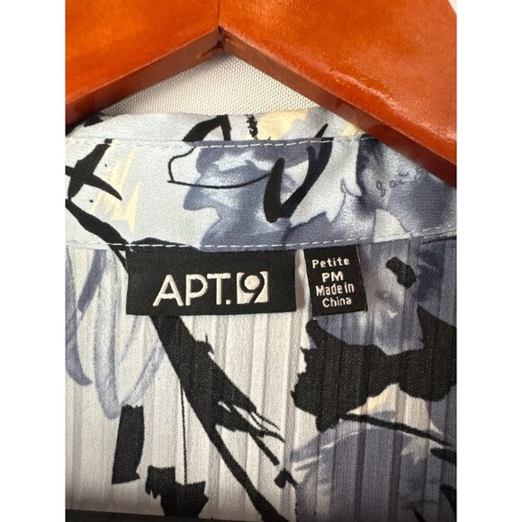 APT. 9 Size Petite Medium Blue Floral Button-Up Short Sleeve Blouse - Picture 4 of 6